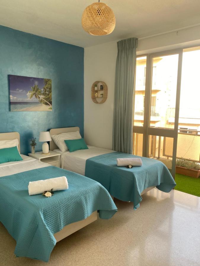 St Paul'S Bay Central Apartment In Qawra St. Paul's Bay Exterior foto